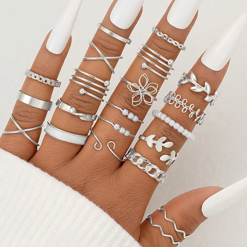 Fashion Geometric Heart Rings Set for Women - 22/44 Pieces, Trendy & Elegant Jewelry