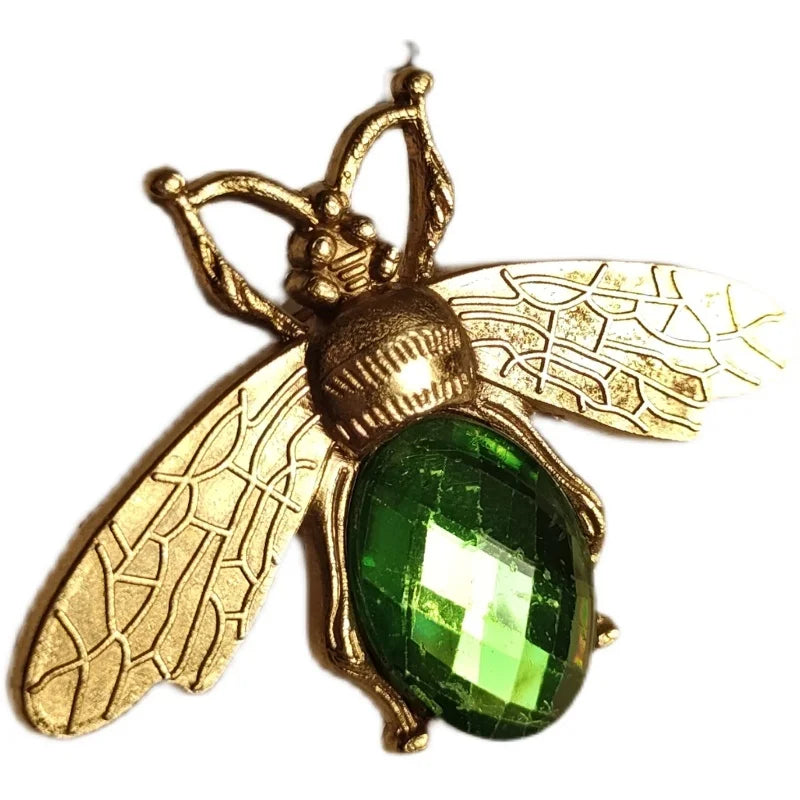 Vintage Bee Beetle Brooch for Women Men Insect Palace Jewelry Fashion Accessory