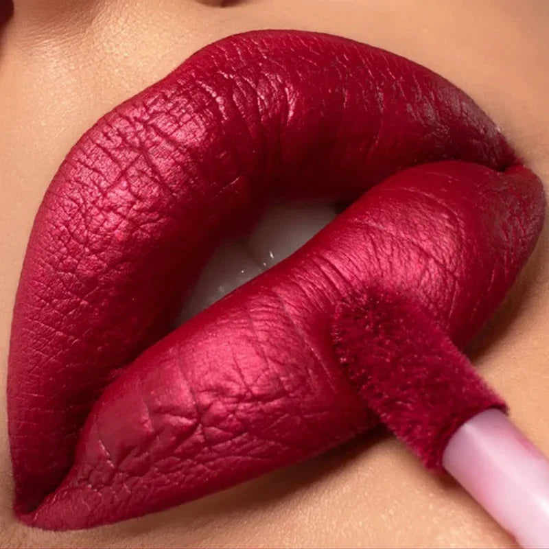 Waterproof Long Lasting Pearl Lip Gloss with Shimmer and Metallic Finish