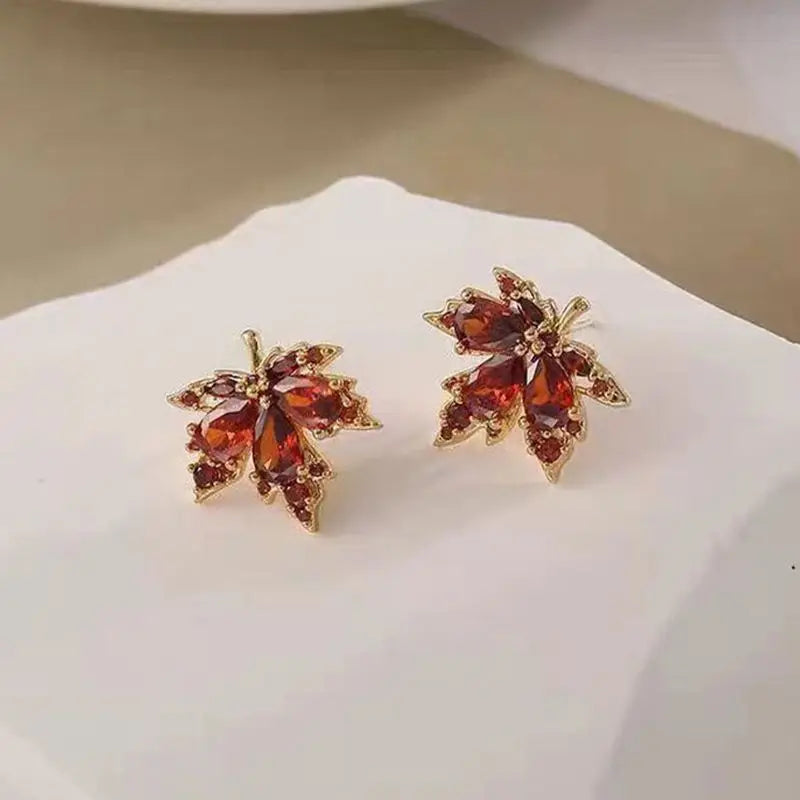 Vintage Crystal Zircon Maple Leaf Earrings for Women Party Jewelry Tassel Style