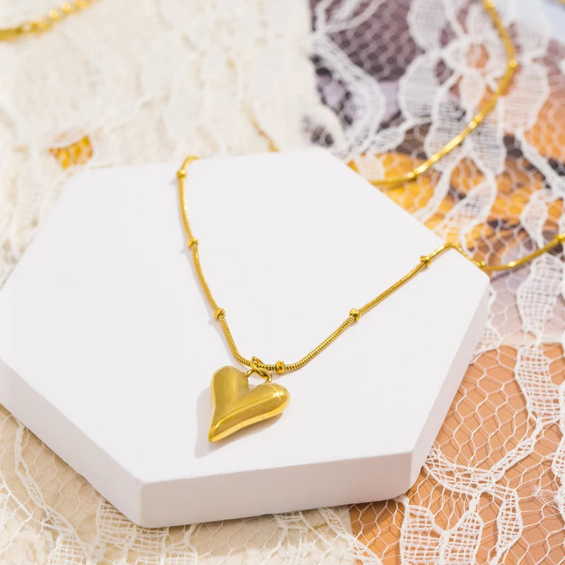 Minimalist Stainless Steel Heart Necklace for Women - 18k Gold Plated Jewelry