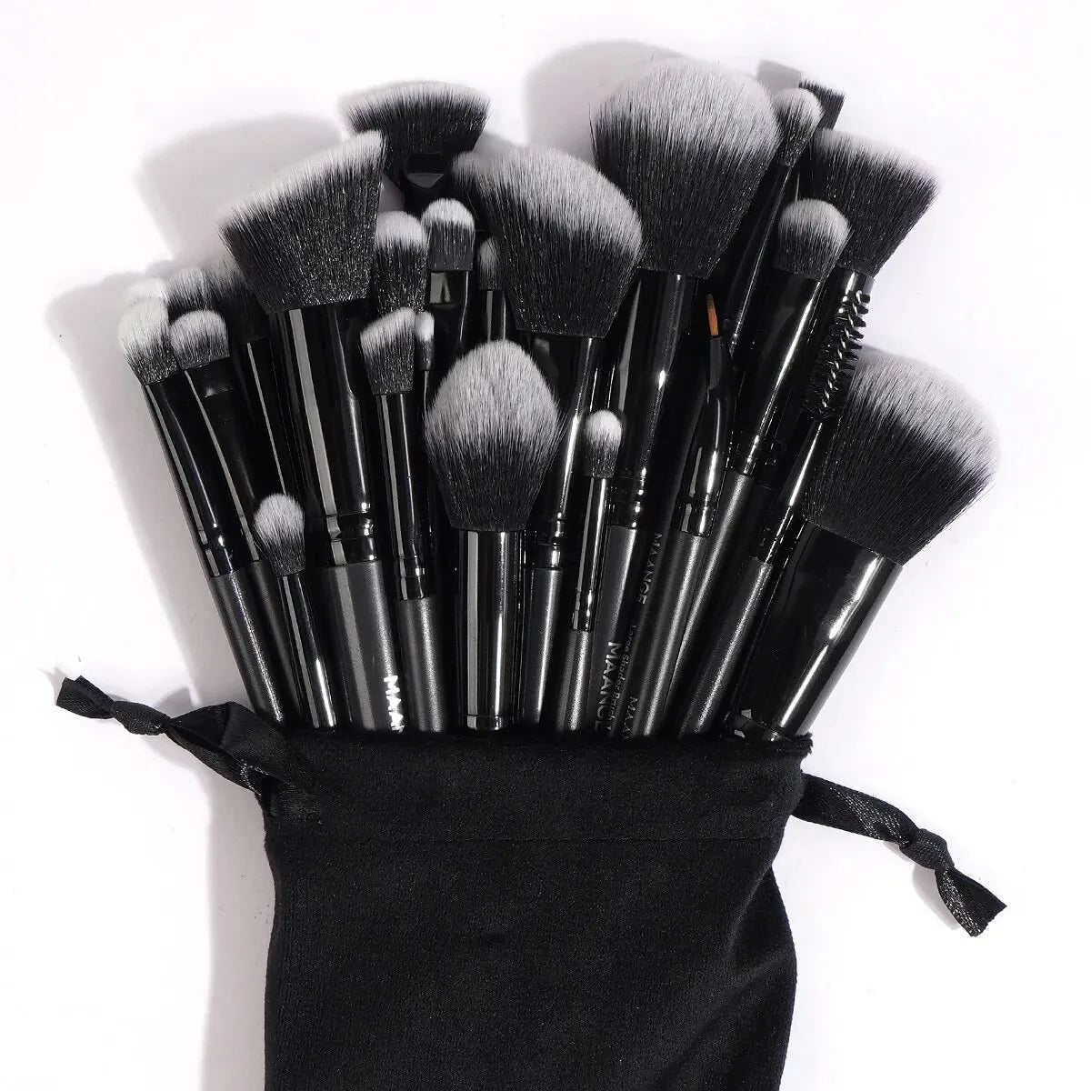 30Pcs Professional Makeup Brush Set with Bag - Versatile Foundation, Eye, Blush Brushes