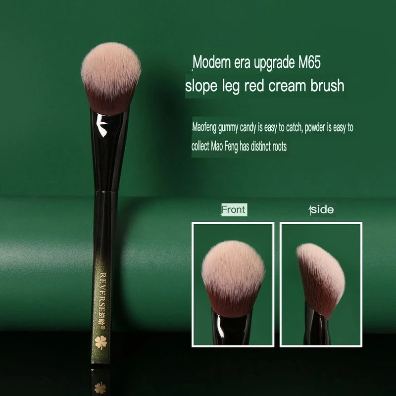 Reverse Age M65 Slope Blush Makeup Brush - Bevel Face Blending Tool