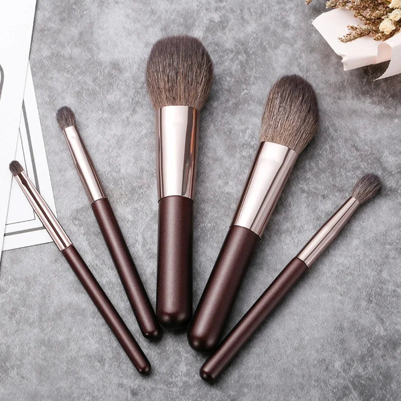 5pcs Travel Makeup Brush Set - Portable Powder, Eyeshadow & Contour Tools