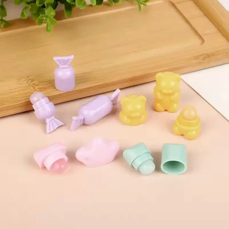 Mini Silicone Lip Brush - Angled Concealer & Lip Gloss Applicator, Cute Bear Design