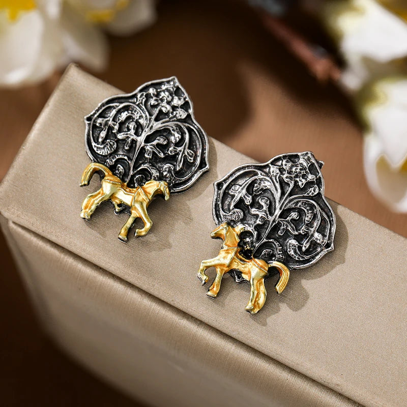 Three-Dimensional Horse-Shaped Floral Drop Earrings for Women - Stylish and Lightweight