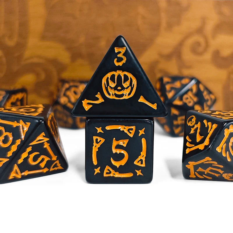 Halloween Dice Set 7pcs for DND RPG Tabletop Games D20 D12 D10 D8 D6 D4 Accessories