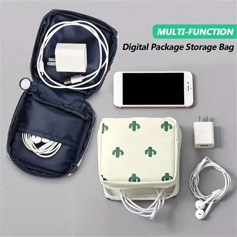 Women Waterproof Sanitary Napkin & Tampon Storage Bag - Portable Organizer with Cartoon Pattern