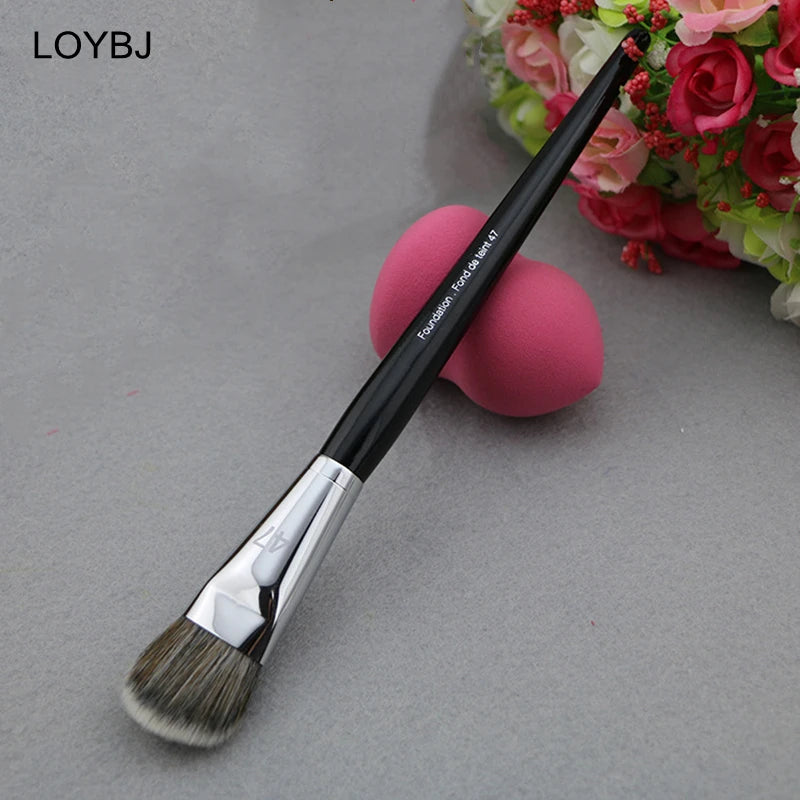 Professional Foundation Makeup Brush Set - Synthetic Face Blenders & Concealer Tools