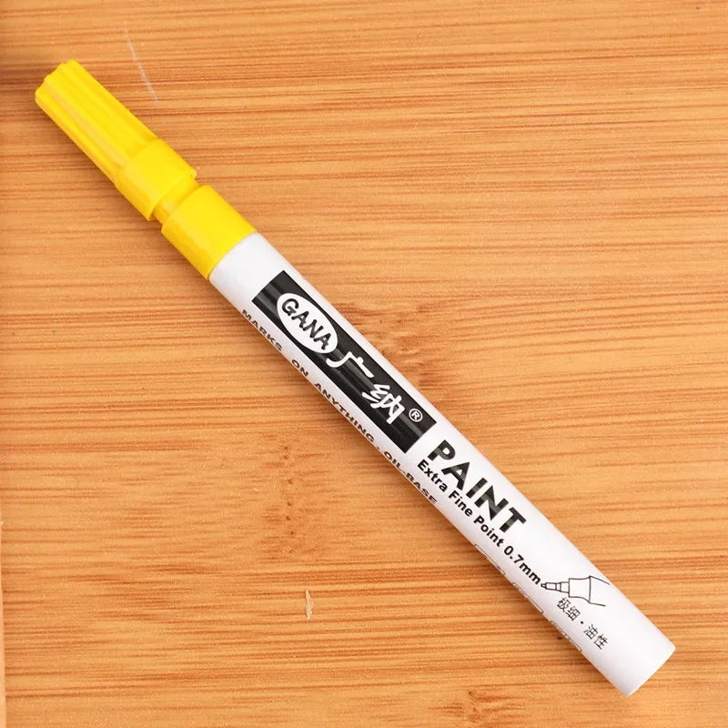 Oil Based White Black Permanent Paint Markers Pen with 0.7mm Extra Fine Tip Waterproof for Rock, Wood, Metal, Canvas