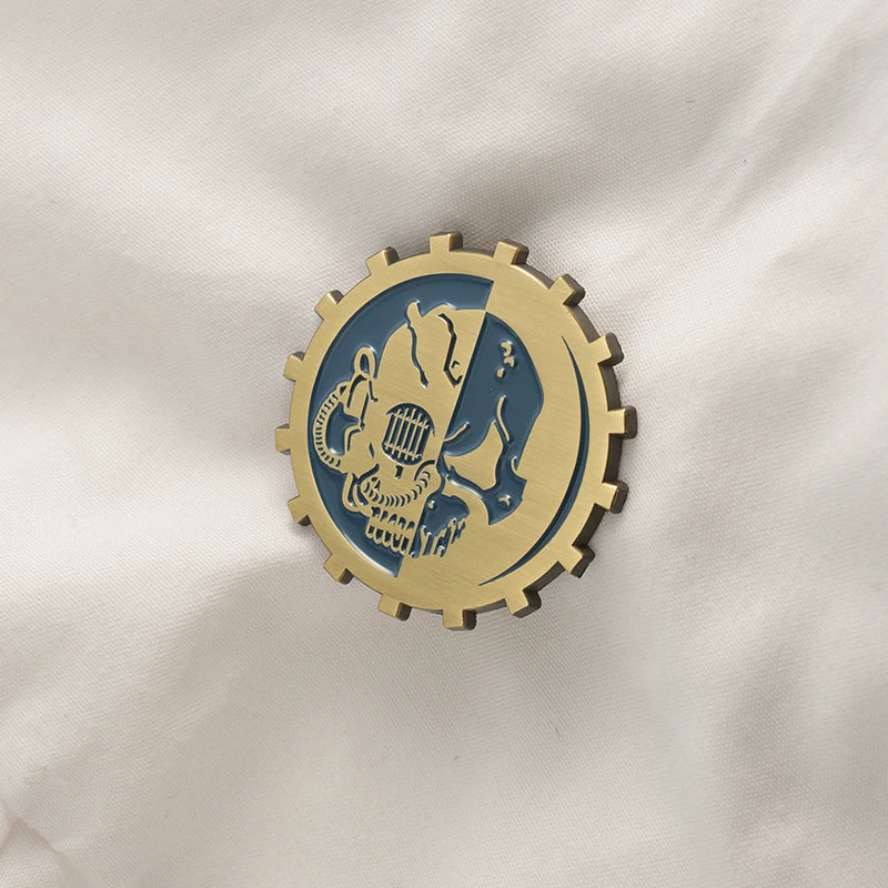 Religious Logo Badge Brooch Metal Pin - Adeptus Mechanicus Warhammer 40K Collectible