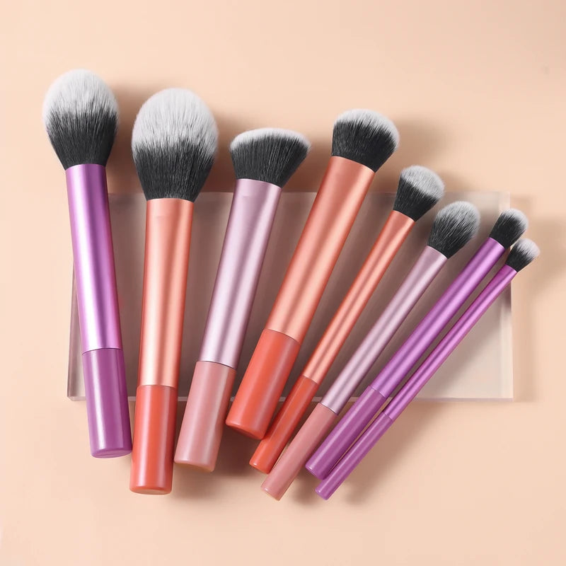 8PCS Makeup Brush Set - Portable Multifuntional Cosmetic Brushes for Daily Use