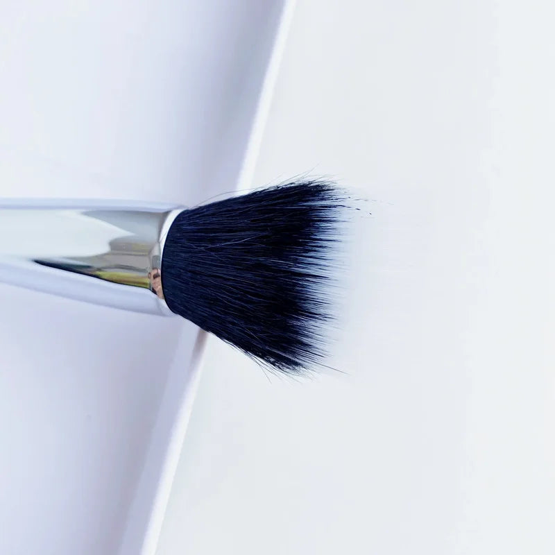 Dual-Fibre Face Foundation Blush Makeup Brush - Sheer Application Tool