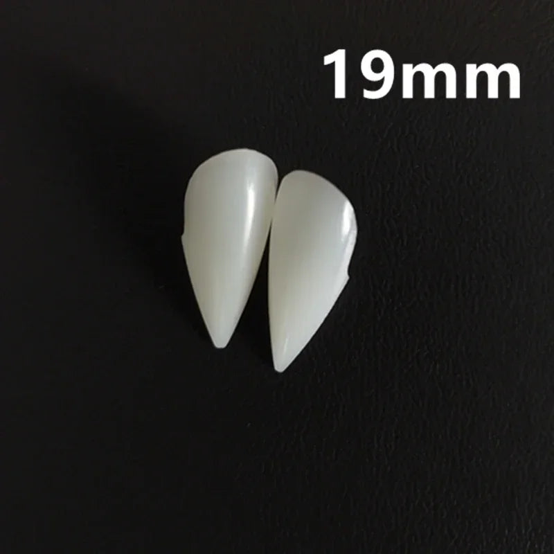 Resin Vampire Teeth Fangs Halloween Props for Cosplay and Parties - Eco-Friendly, Customizable Sizes