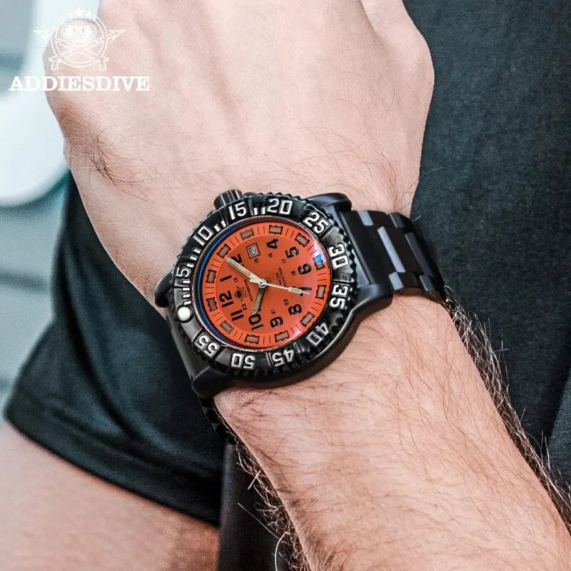 Men's Military Style Waterproof Sports Watch with Luminous Dial and Steel Strap