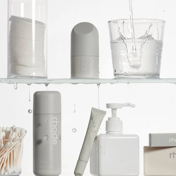 Hydrating Face & Lip Makeup Setting Spray - Glazing Mist & Powder