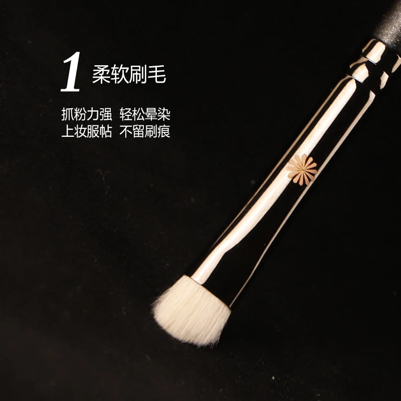 Piccasso Grey Makeup Brush 229 - Professional Face Grooming Brush with Soft White Wool