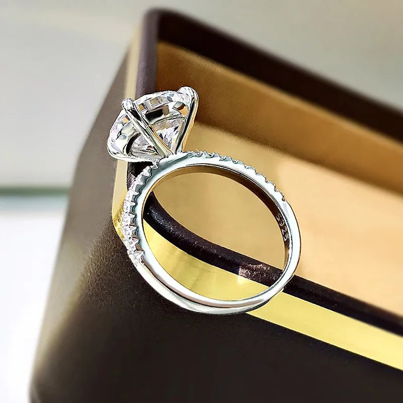Oval Cut Moissanite Engagement Ring for Women 1-4 Carat S925 Silver Wedding Band