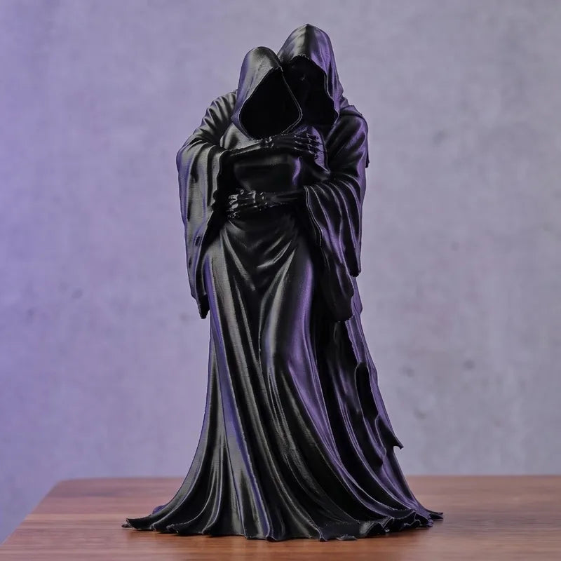Gothic Skeleton Posture Decor - Dark Style Retro 3D Ghost Model for Bedroom