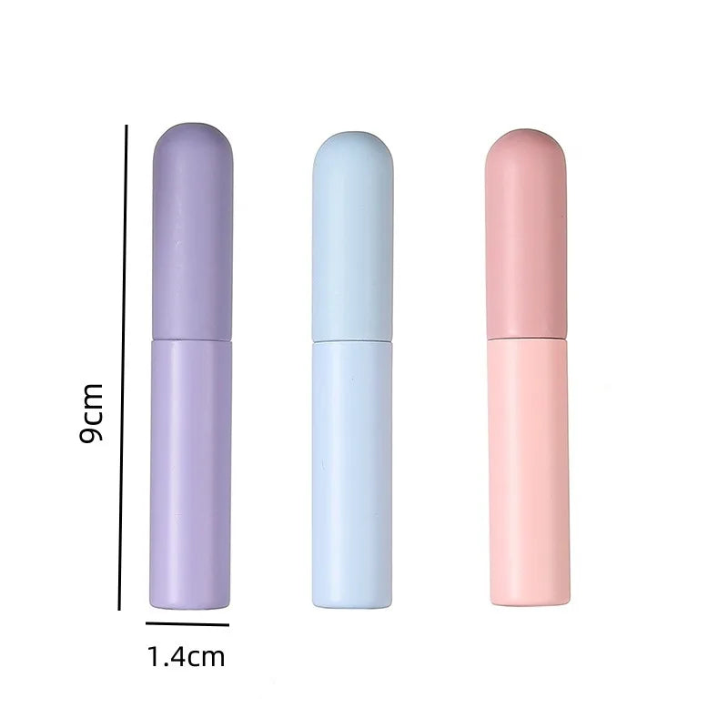 Silicone Lip Brush with Protective Cap - Oval Head for Lipstick & Concealer