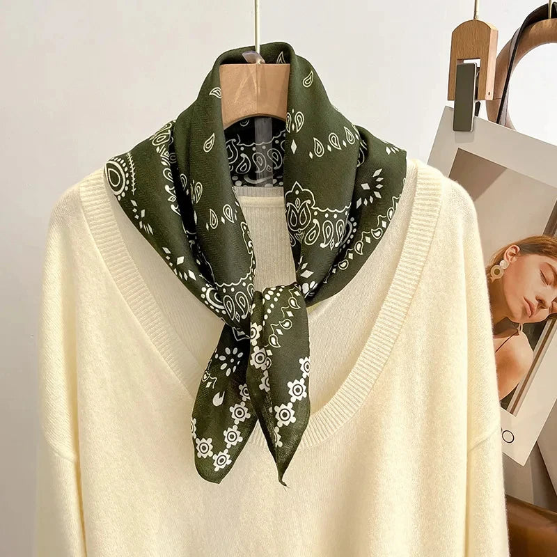 Green Cashew Flower Print Square Scarf Women's Breathable Silk-Feel Fashion Accessory