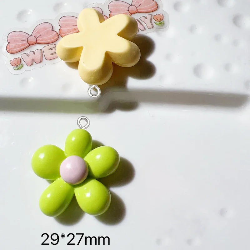 Colorful Flower Resin Charms Set for Jewelry & Crafting - 10 Pieces