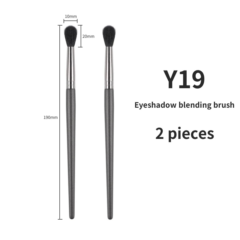 Eye Shadow Blending Brush - Natural Goat Hair Makeup Tool for Soft Application