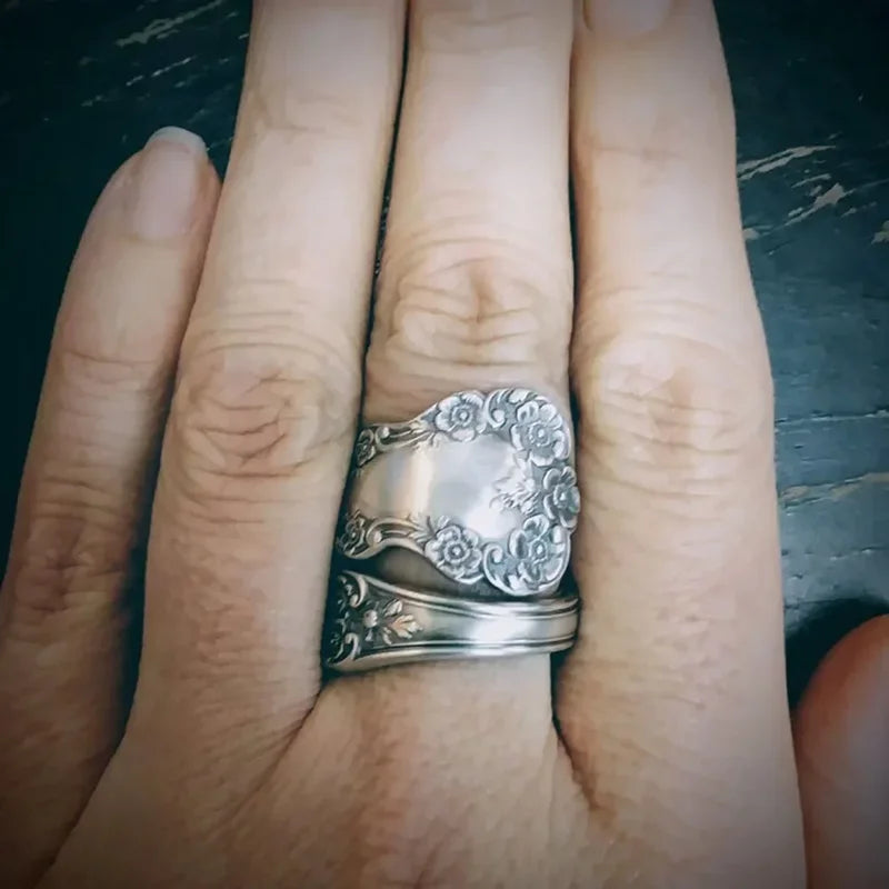 Vintage Antique Style Women's Midi Flower Pattern Ring - Stylish Jewelry