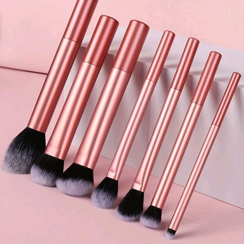 7-Piece Professional Makeup Brush Set Soft Synthetic Hair for Face Eyeshadow Blush
