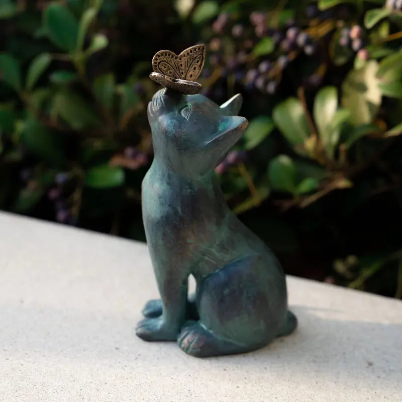 Cute Cat Butterfly Garden Statue Outdoor Resin Decor Animal Sculpture