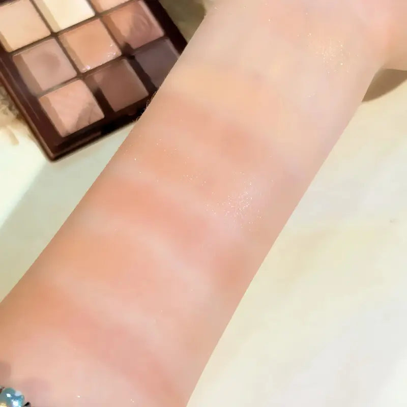 Earth Tone Eyeshadow Palette - Matte & Glitter Nude Makeup with 9 Shades
