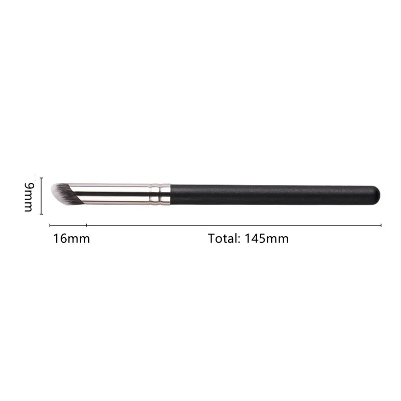 Professional Concealer Brush for Cream & Liquid Makeup - Fingertip Shape, Synthetic Hair
