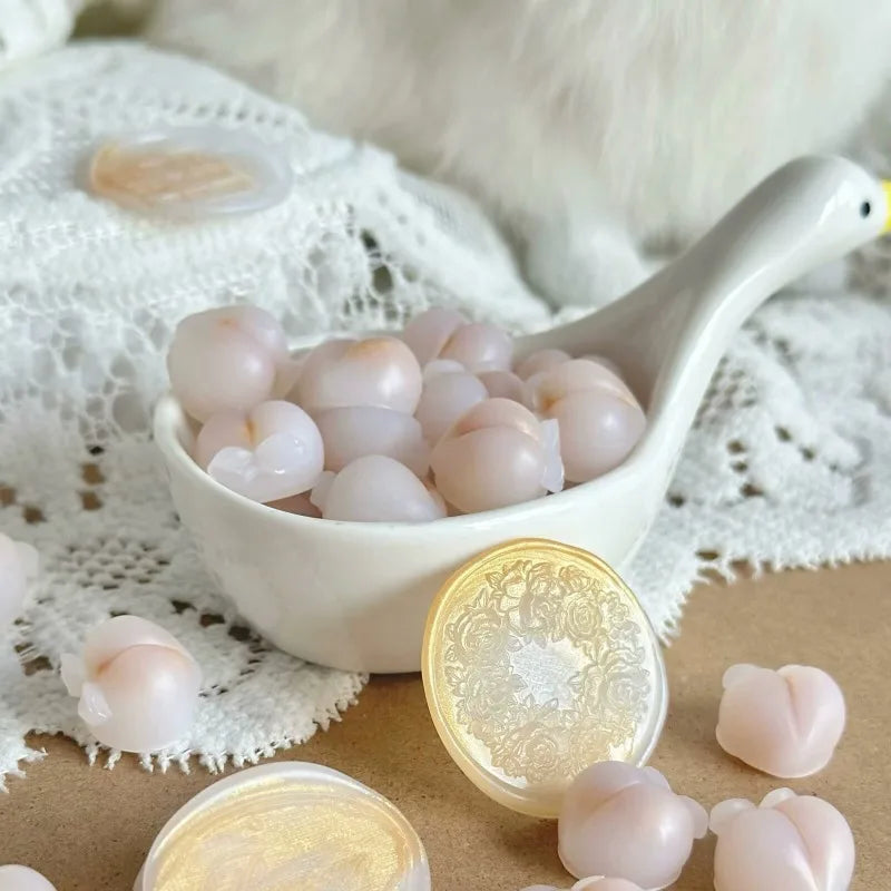 Peach-Shaped Enamel Wax Granules for Handmade Sealing & Invitation Envelopes
