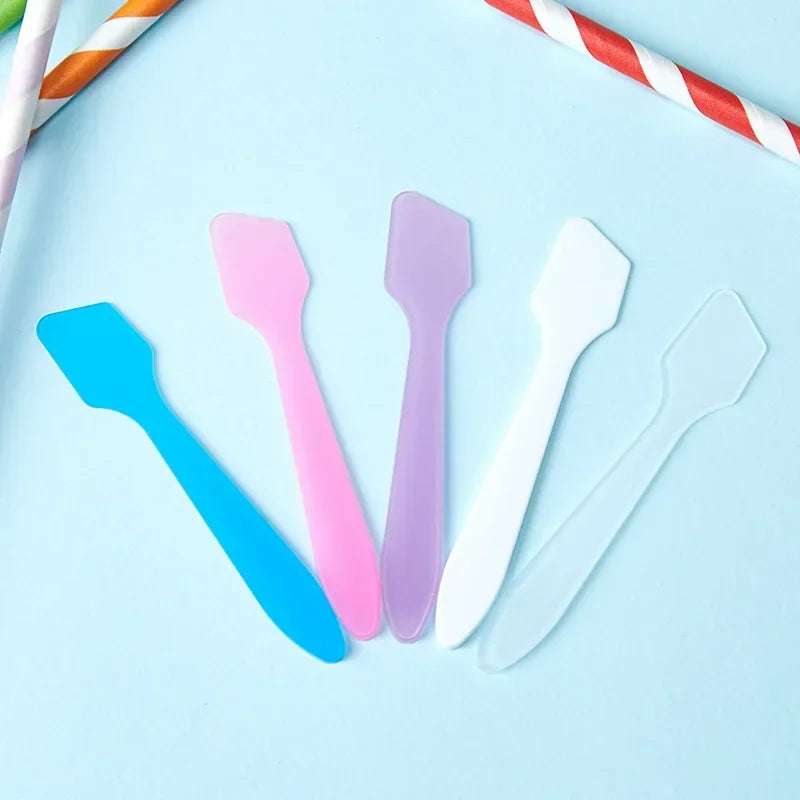 100Pcs Disposable Cosmetic Mask Spatulas & Mixing Sticks - Skin Care & Makeup Tools