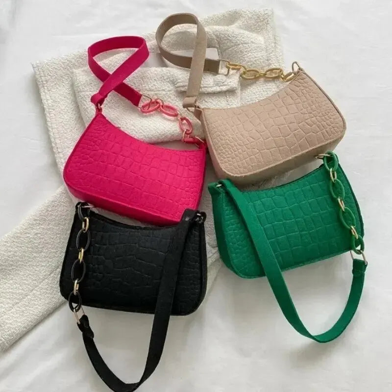 Retro Small Square Shoulder Bag for Autumn 2024 - Casual Handheld Underarm Crossbody