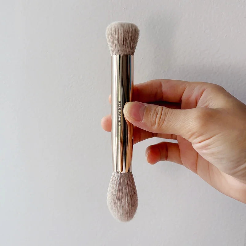 Dual-Ended Makeup Brush for Foundation & Powder - Vegan Cruelty-Free