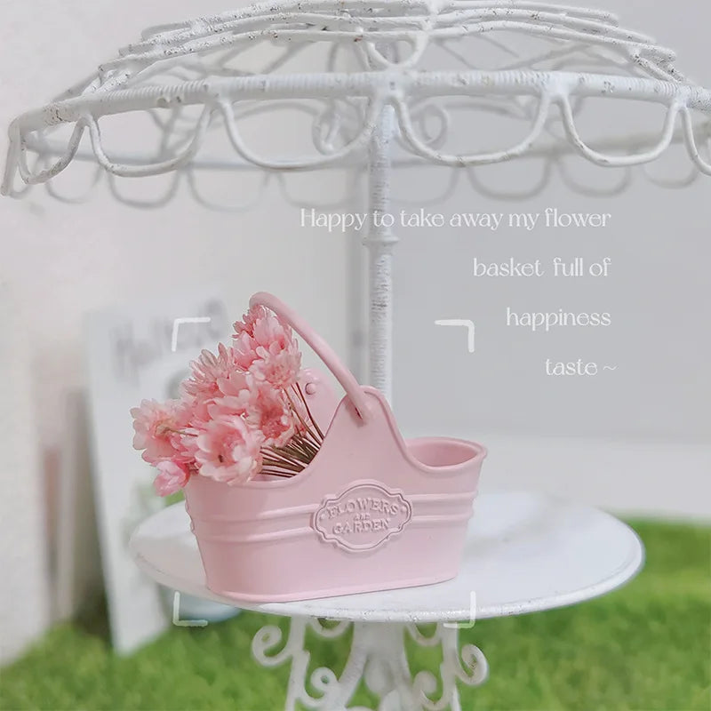 Mini Metal Flower Bucket for Dollhouse Gardens, Fairy Scene Decor