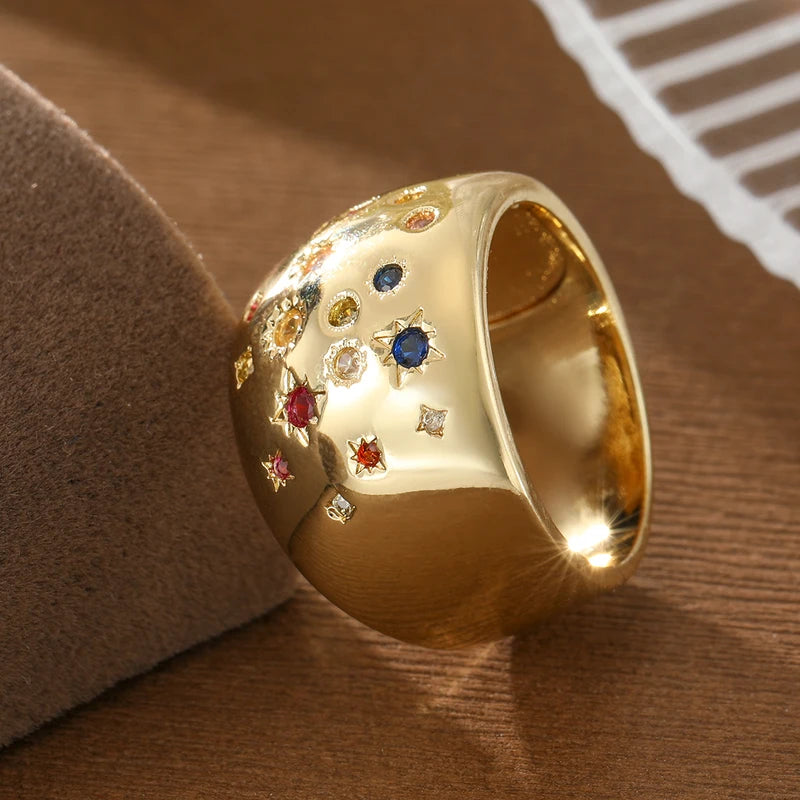 Retro Sun Star Zircon Inlay Wide Face Women's Ring - Vintage Jewelry Gift