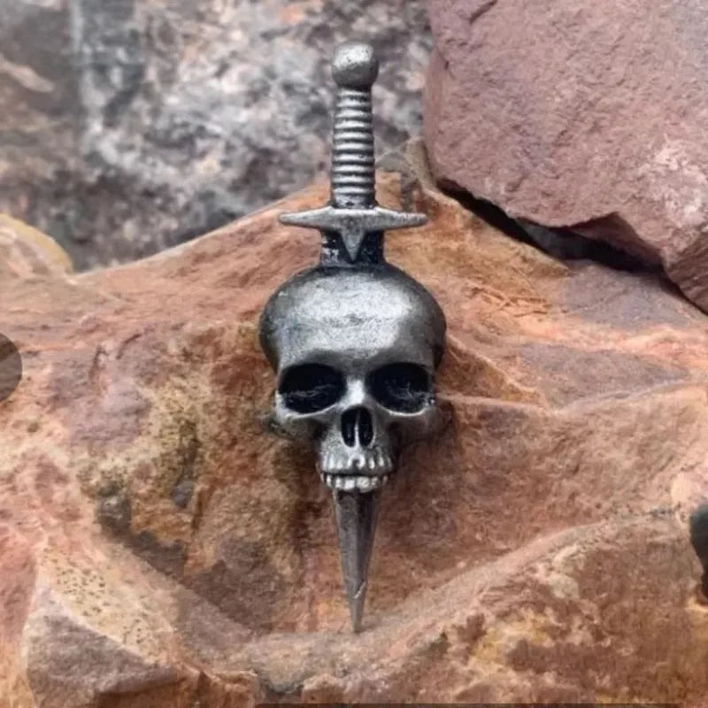 Halloween Skeleton Skull Pin Gothic Brooch Jewelry Accessory Gift