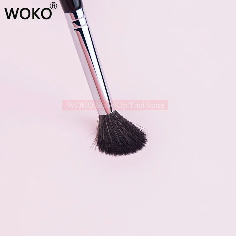 Professional Eyeshadow Crease Brush with Natural Goat Hair & Copper Handle