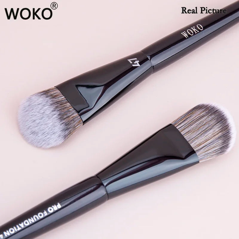 Angled Makeup Brush for Foundation Blush & Cream Blending - Professional Cosmetic Tool