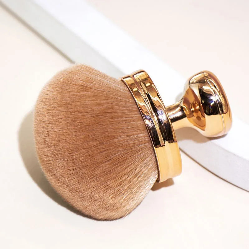 Extra Large Body Makeup Brush for Self Tanner & Bronzer - Oval Flawless Kabuki