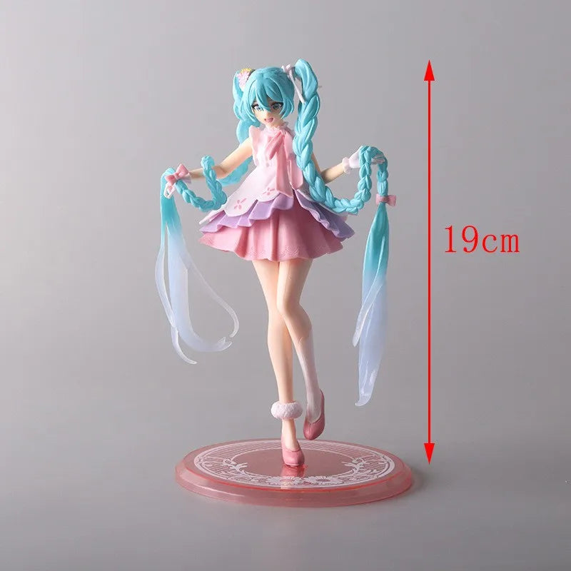 Kawaii Girl Anime Action Figure Collection PVC Doll Toy for Kids & Collectors