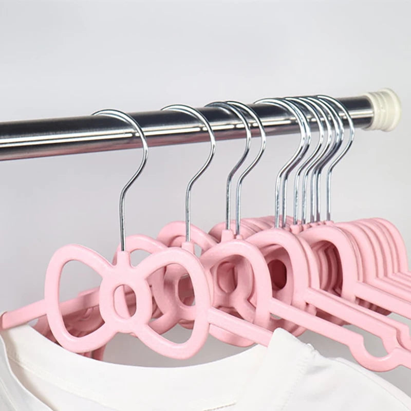 3-Pack Plastic Clothing Hangers - Space Saving Closet Organizers for Clothes