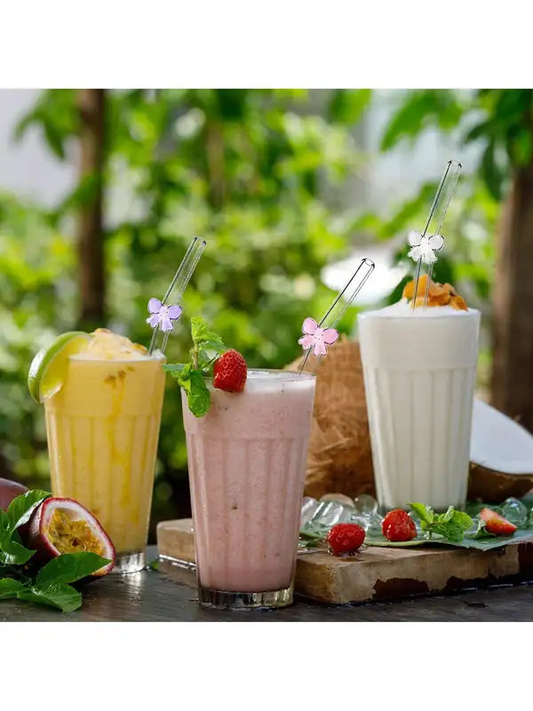 Reusable Glass Straw with Bow Design & Cleaning Brush - Set of 7 for Coffee, Smoothies, Drinks