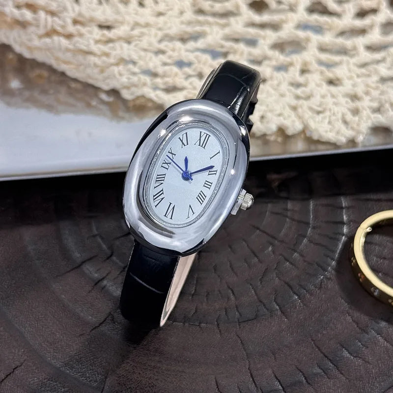 Oval Vintage-Style Ladies' Quartz Wristwatch with Leather Band