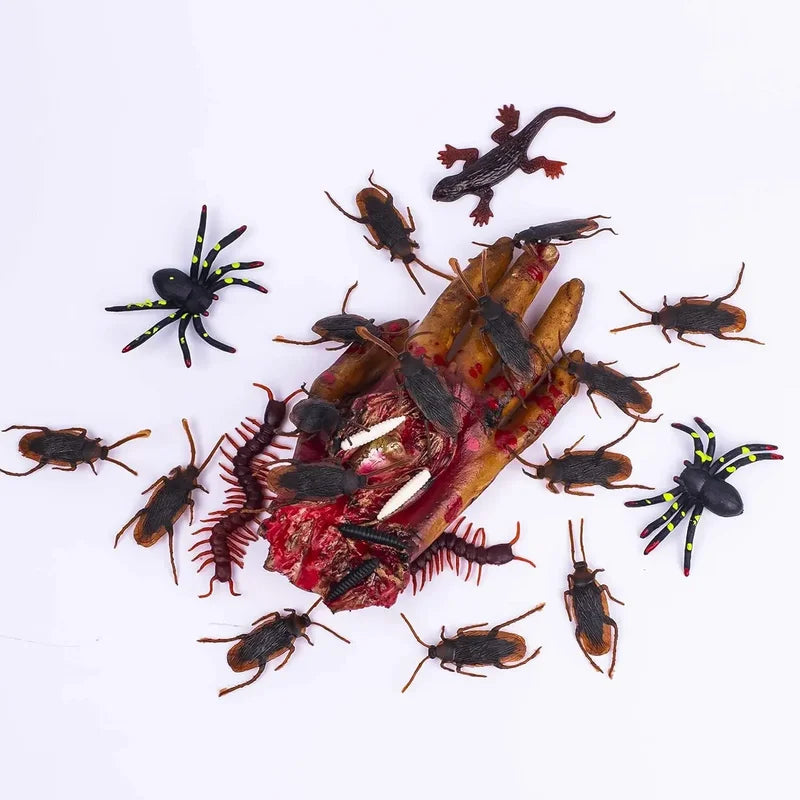148pcs Halloween Fake Insect Cockroach Spider Bug Set for Haunted House Decorations