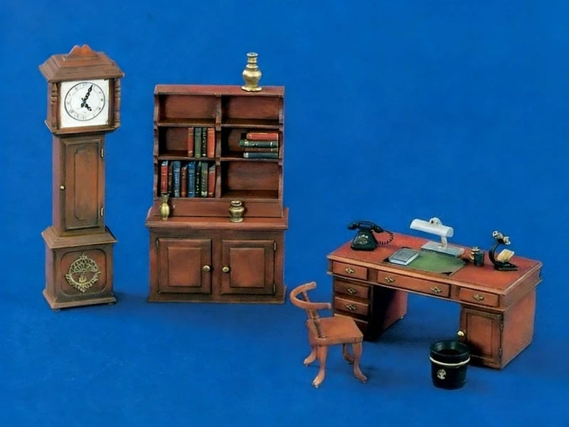1/35 Scale Resin Model Kit Office Furniture Diorama Scene Collectible Unassembled