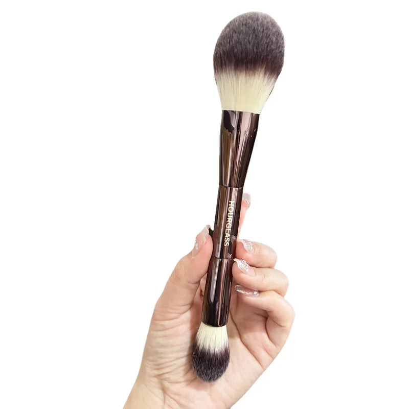 Double-Ended Powder Brush for Setting & Highlighting - Soft Synthetic Bristles