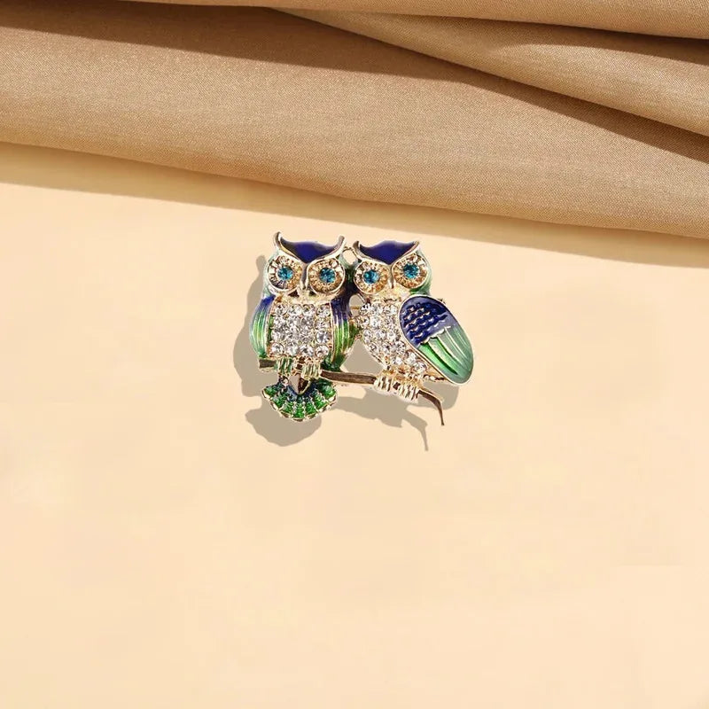 Owl Brooch Pin for Clothing Bags & Scarves - Rhinestone Animal Lapel Accessory